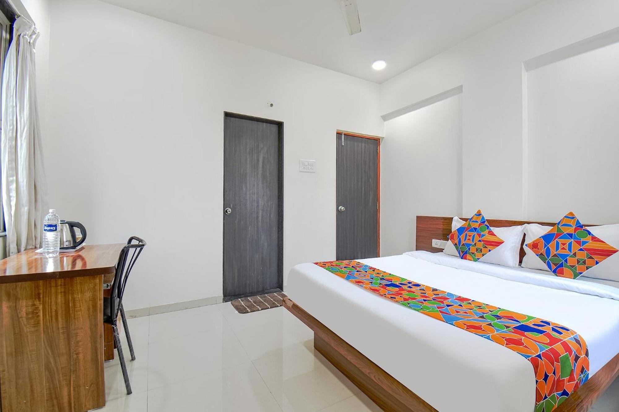 Fabhotel Skylight Studio Rooms - Nr Mcf Camp 浦那 外观 照片