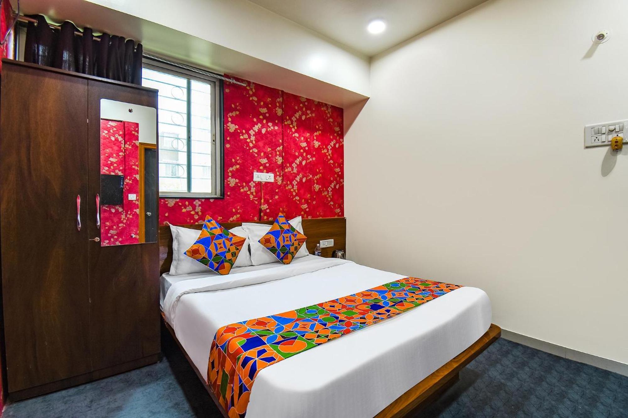 Fabhotel Skylight Studio Rooms - Nr Mcf Camp 浦那 外观 照片